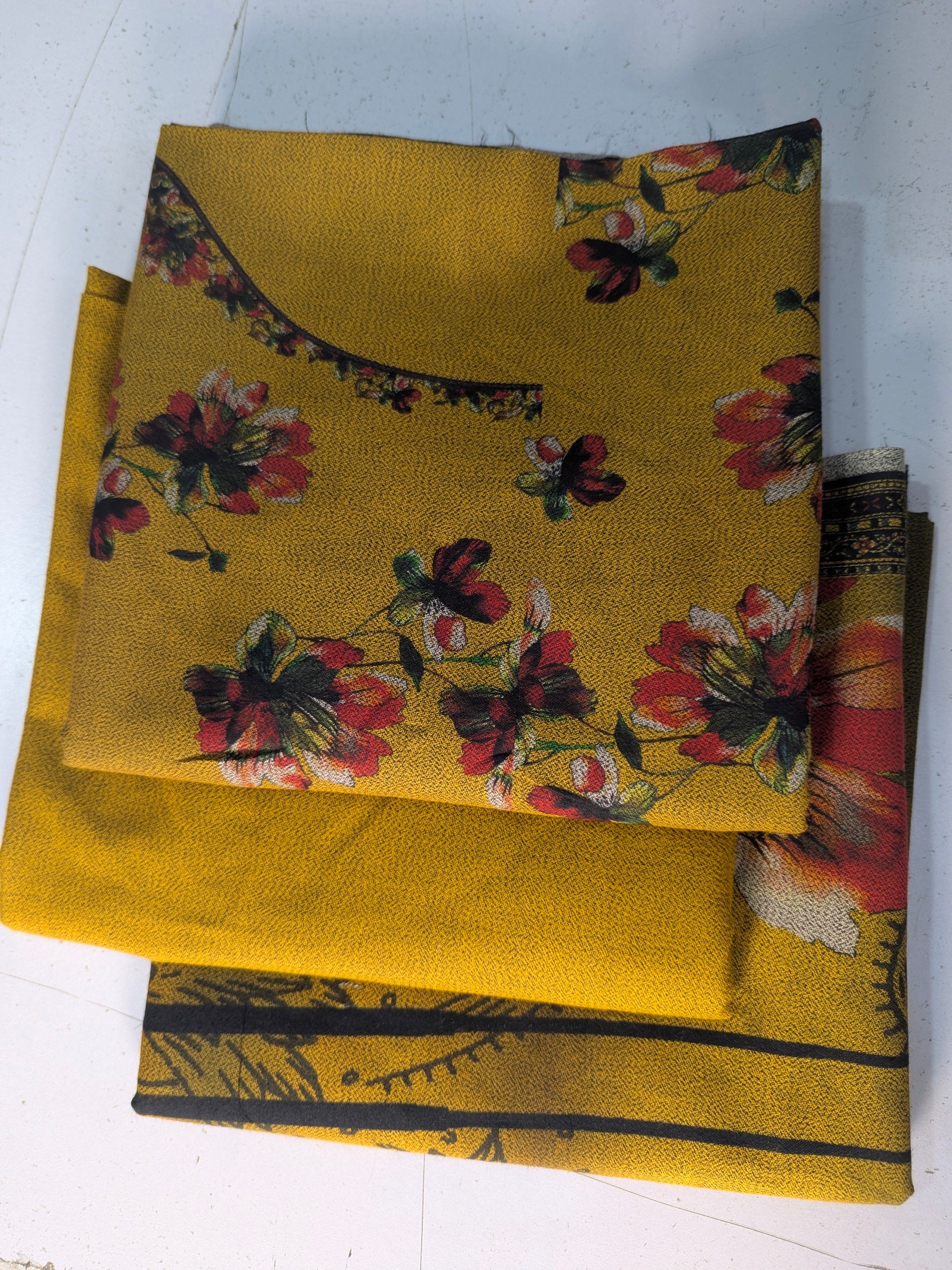 Dhanak 3Pc suit - pc-7220